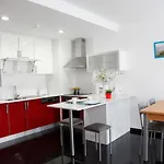 Rocha Tower - 8b Apartament